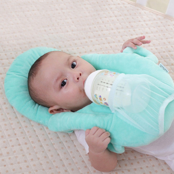 Portable breastfeeding pillow